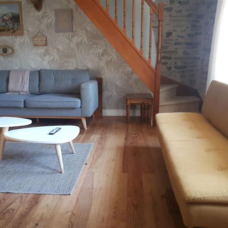فيلا Domaine Des Grandes Landes Saint-Paul-la-Roche المظهر الخارجي الصورة